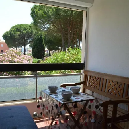Studio Cap D'agde, 1 Piece, 6 Personnes - Fr-1-249-257