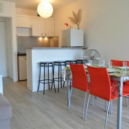 شقة Studio Cap D'agde, 1 Piece, 6 Personnes - Fr-1-249-257